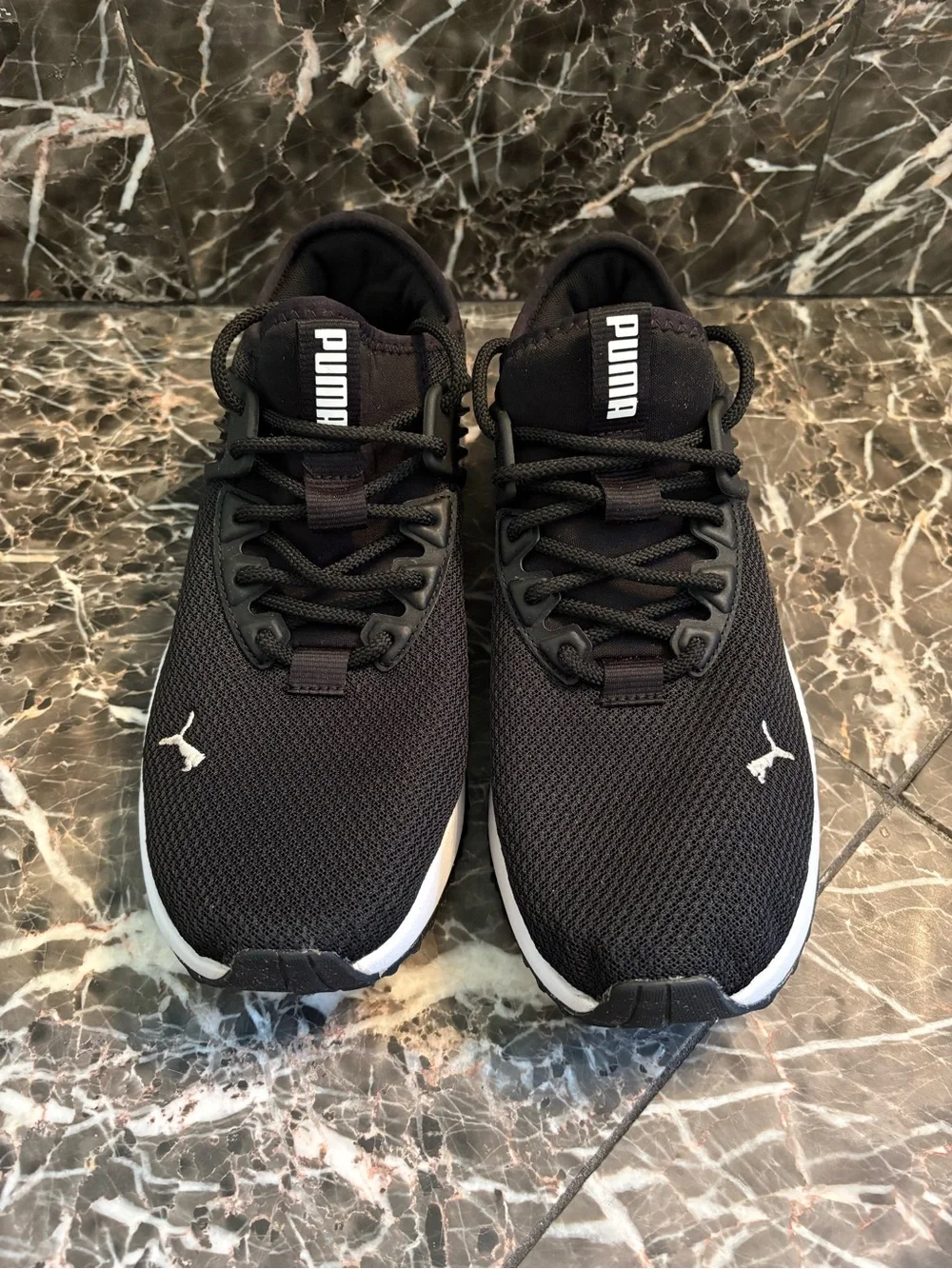 Puma Men's Black and White Running Sneakers